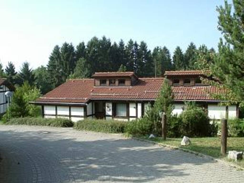 Außenansicht eines Doppelhauses Scout 44/56